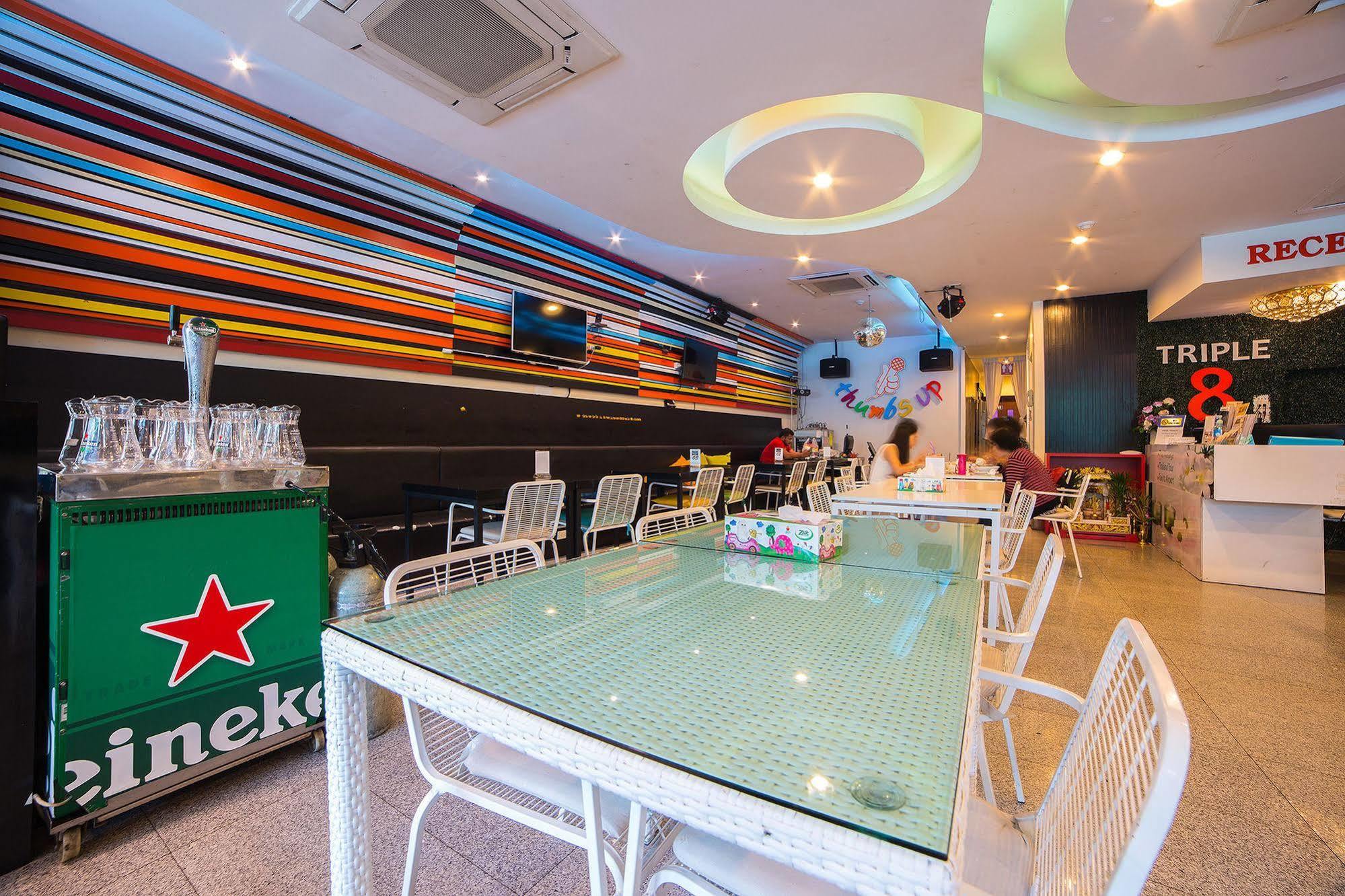 Khách sạn Triple 8 Bangkok
