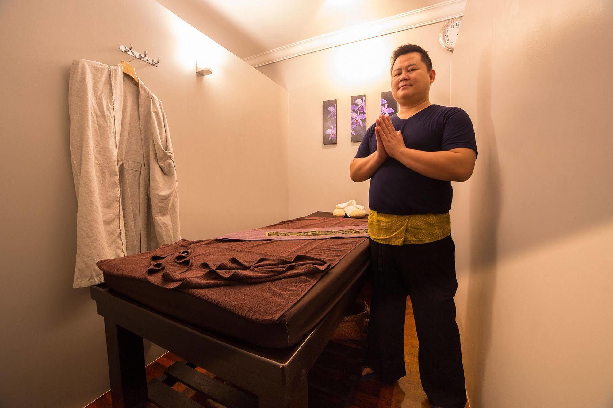 Triple 8 Khách sạn Bangkok
